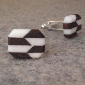 Geometry trend geometric cufflinks