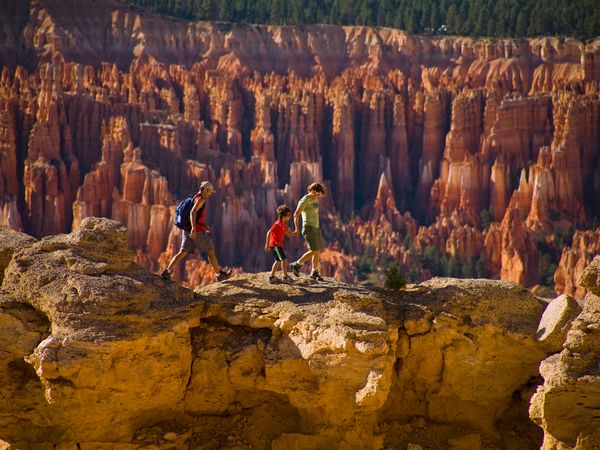 bryce-canyon-family_20468_600x450