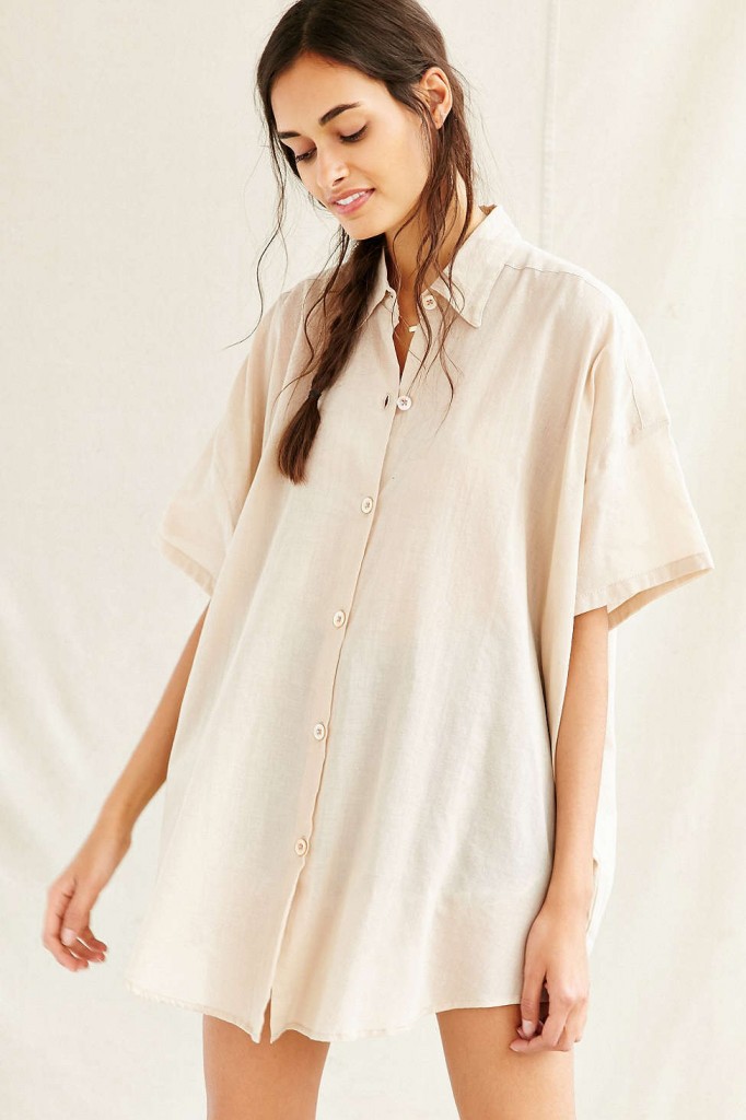 bulky blouse fall fashion trend urban outfitters